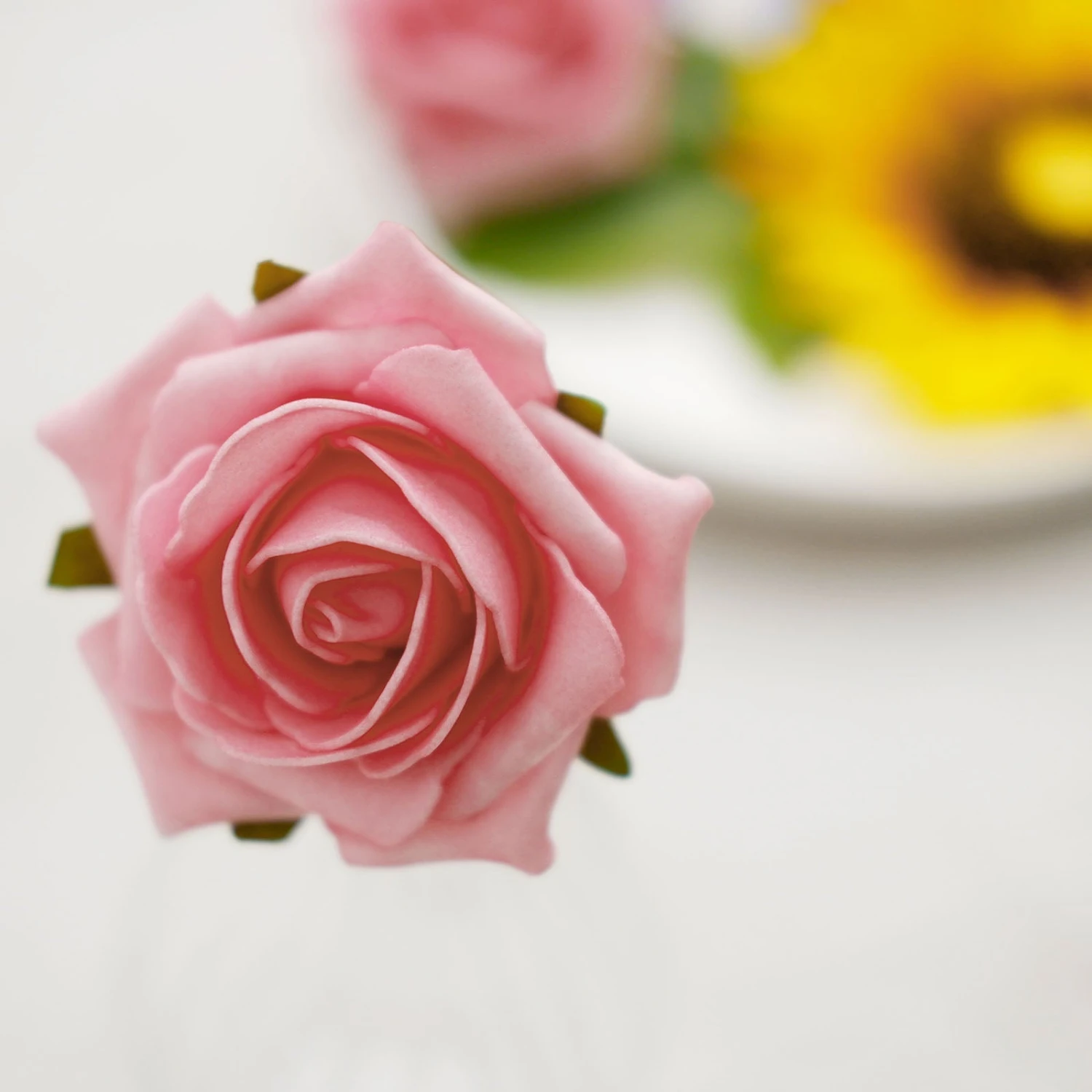 34 Pcs Artificial Rose, Silk Sunflower & Blueberry Stems Mix Flower Box - Burgundy/Pink 11 34 Pcs Artificial Rose, Silk Sunflower & Blueberry Stems Mix Flower Box - Burgundy/Pink - Image 11