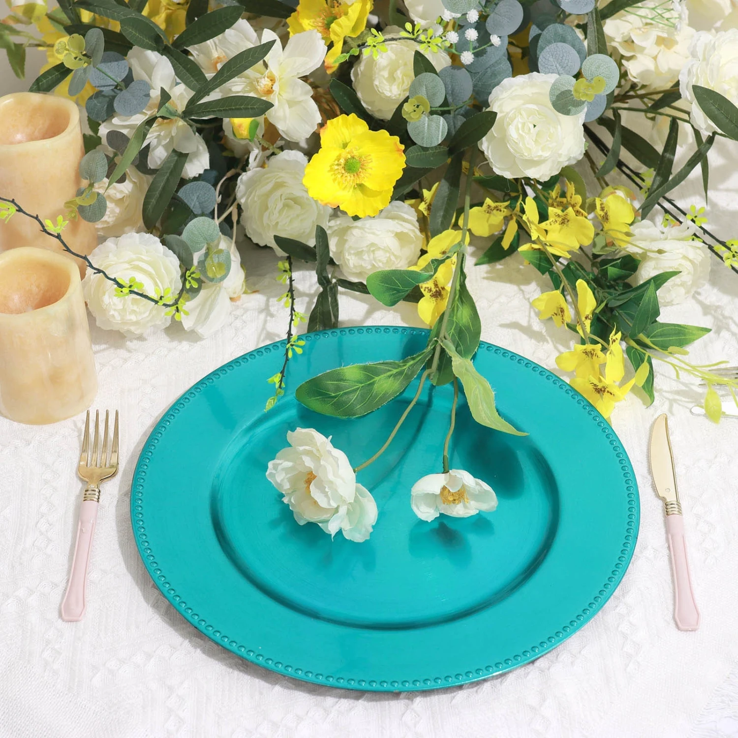 6 Pack Beaded Acrylic Charger Plate, Plastic Round Dinner Charger Tabletop Decor 13" 6 6 Pack Beaded Acrylic Charger Plate, Plastic Round Dinner Charger Tabletop Decor 13" - Image 6