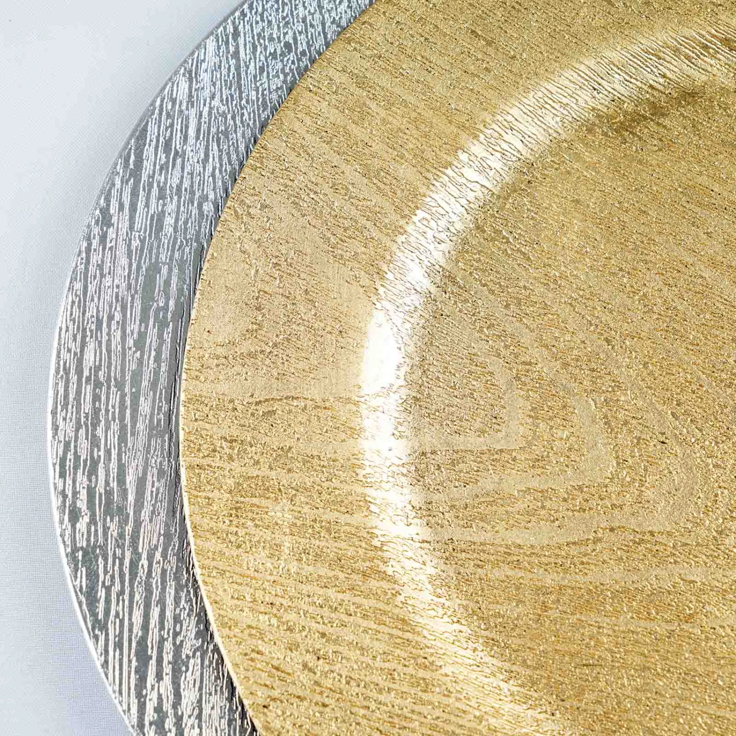 6 Pack Embossed Wood Grain Round Acrylic Charger Plates, Boho Chic Table Decor 13" 4 6 Pack Embossed Wood Grain Round Acrylic Charger Plates, Boho Chic Table Decor 13" - Image 4