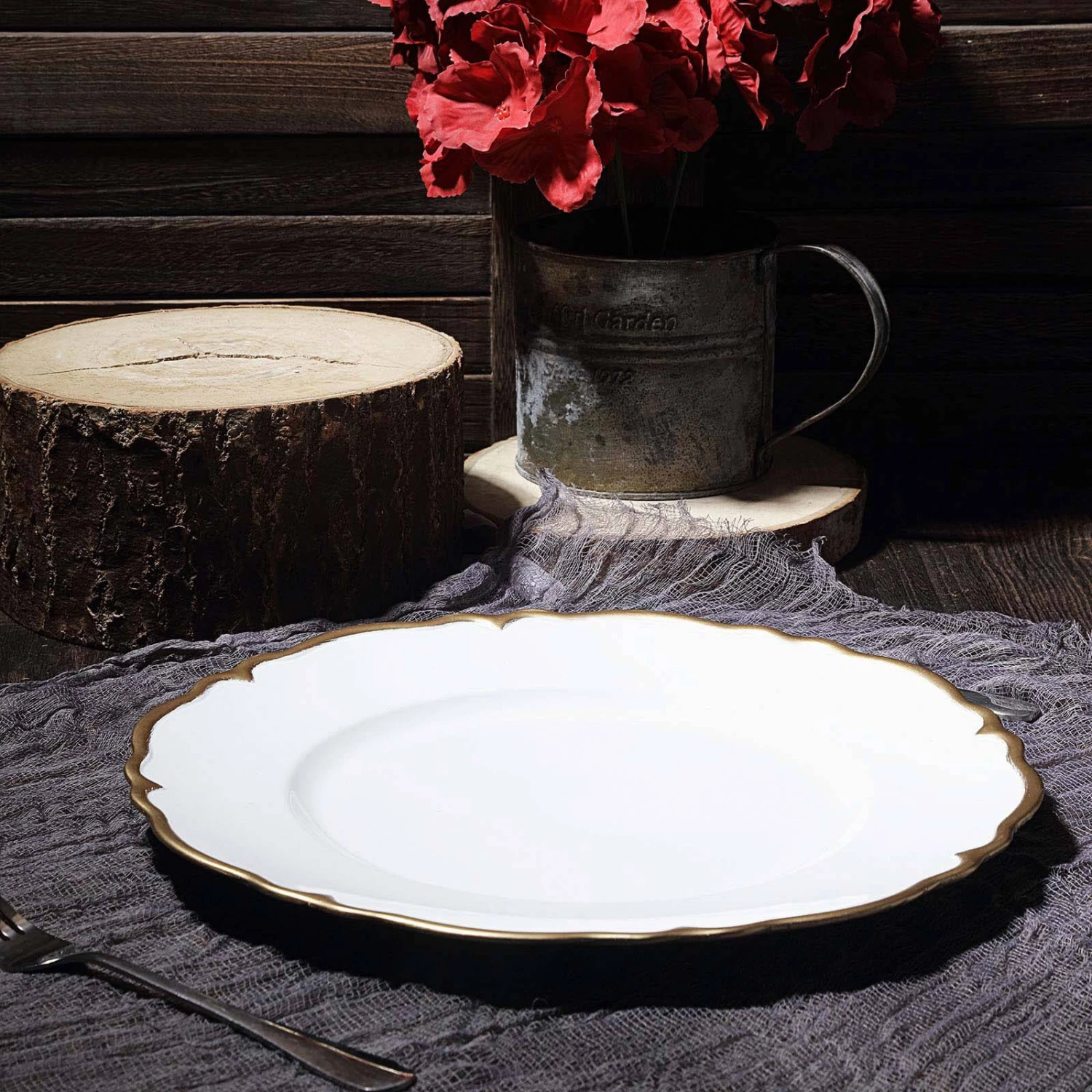 6 Pack Scalloped Edge Hard Acrylic Charger Plates 13" 20 6 Pack Scalloped Edge Hard Acrylic Charger Plates 13" - Image 20