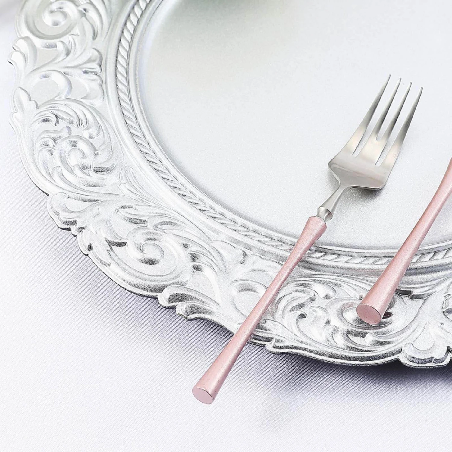 6 Pack Vintage Plastic Serving Plates With Engraved Baroque Rim, Round Disposable Charger Plates 14" 6 6 Pack Vintage Plastic Serving Plates With Engraved Baroque Rim, Round Disposable Charger Plates 14" - Image 6