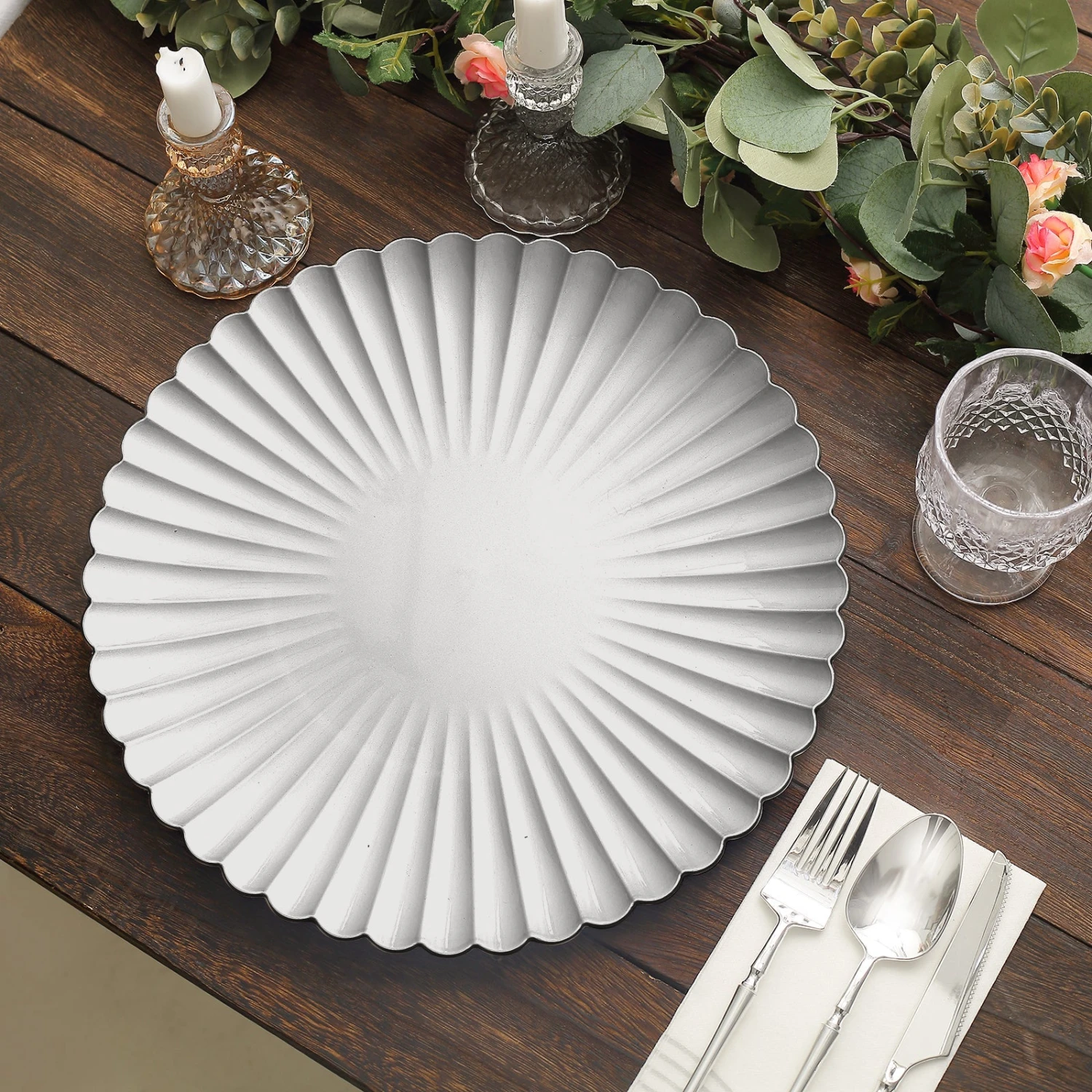 6 Pack | 13" Scalloped Shell Pattern Plastic Charger Plates, Round Disposable Serving Plates 12 6 Pack | 13" Scalloped Shell Pattern Plastic Charger Plates, Round Disposable Serving Plates - Image 12