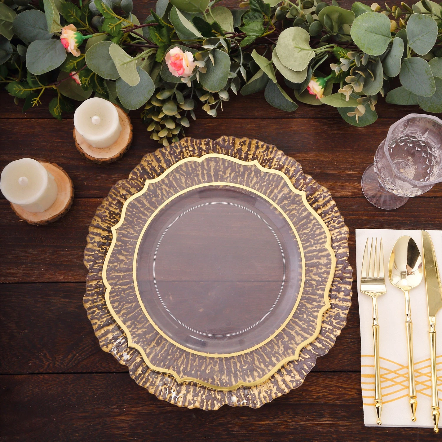 6 Pack Clear Plastic Charger Plates With Gold Reef Rim, 12" Round Scalloped Disposable Serving Plates 4 6 Pack Clear Plastic Charger Plates With Gold Reef Rim, 12" Round Scalloped Disposable Serving Plates - Image 4