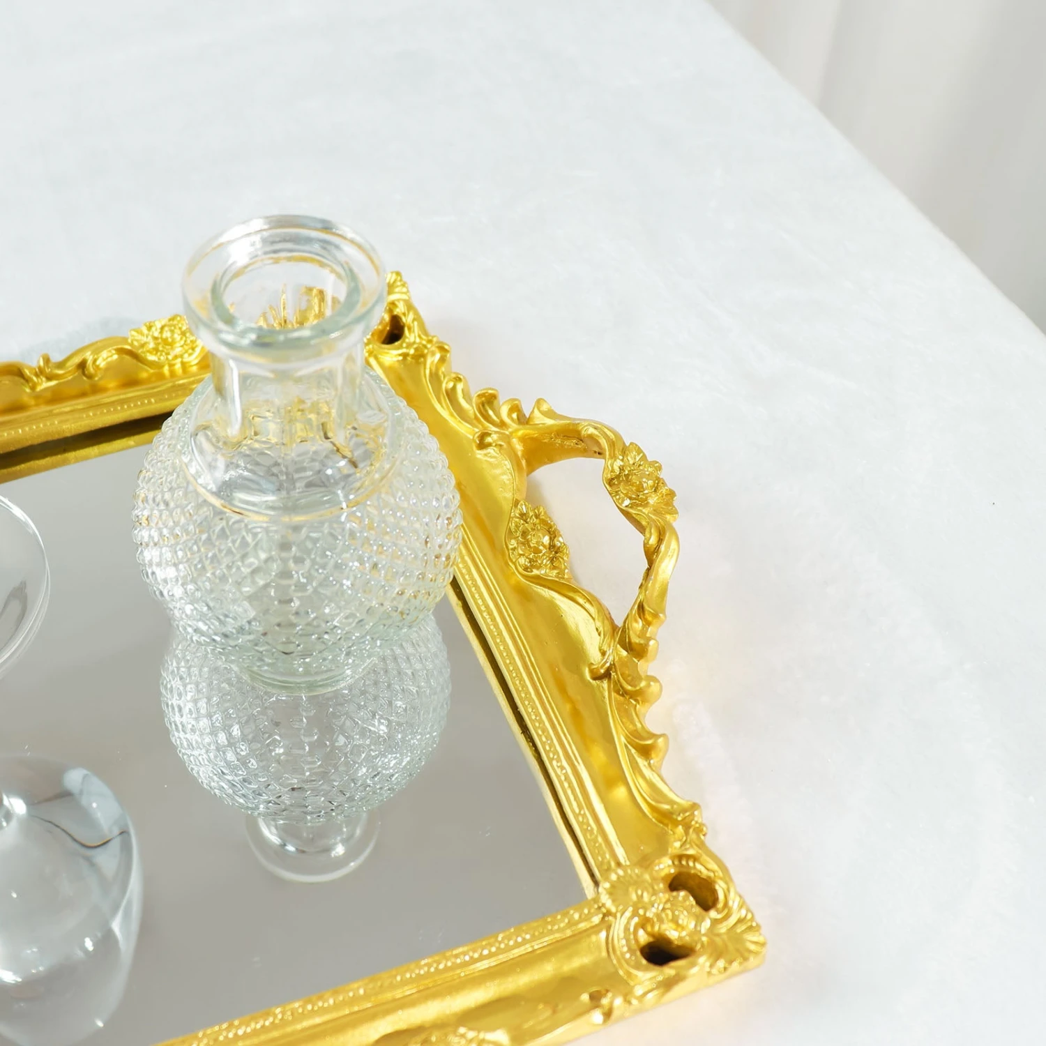 Metallic Resin Decorative Vanity Serving Tray, Rectangle Mirrored Tray - 15"x10" 11 Metallic Resin Decorative Vanity Serving Tray, Rectangle Mirrored Tray - 15"x10" - Image 11