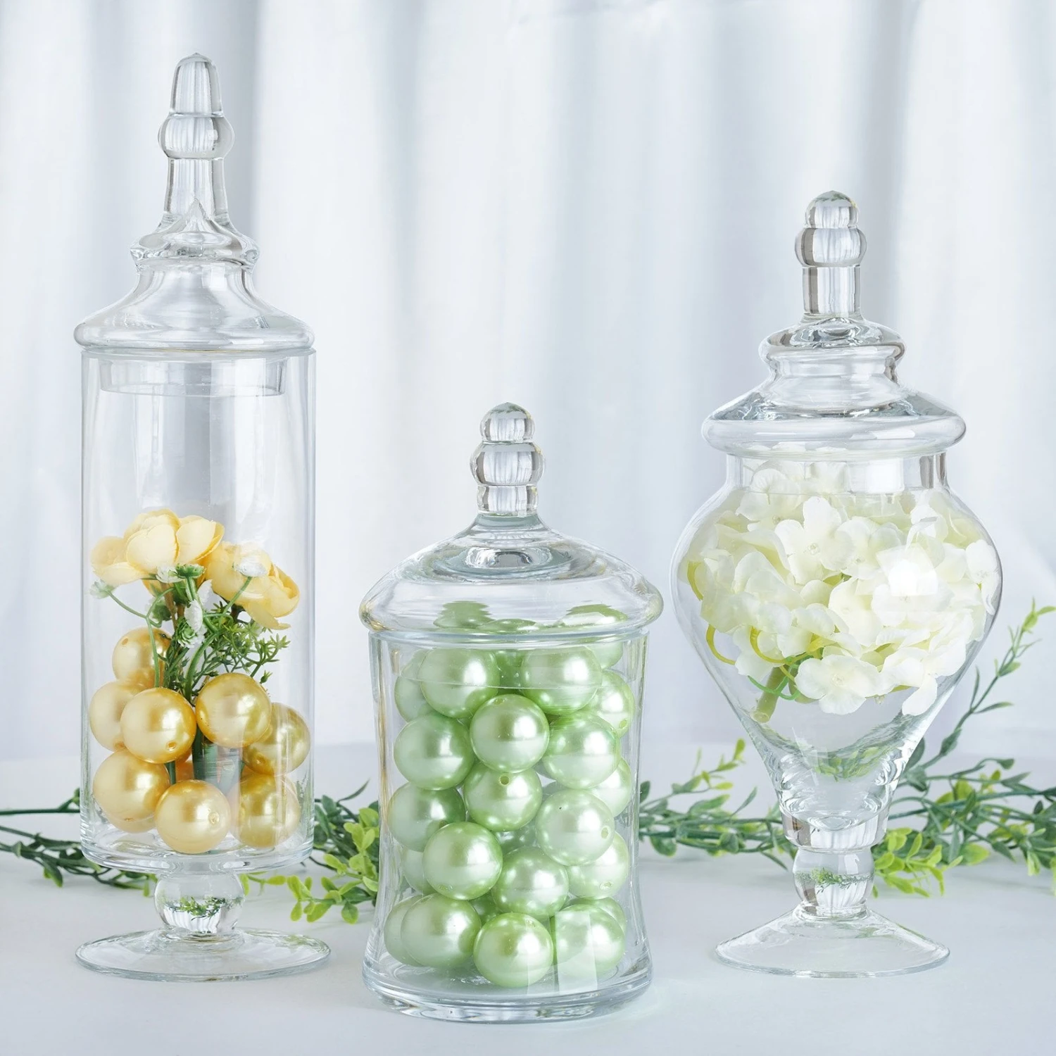 Set Of 3 Glass Apothecary Candy Jars With Lids - 9"/13"/14" 1 Set Of 3 Glass Apothecary Candy Jars With Lids - 9"/13"/14"