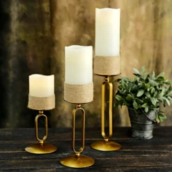 Set Of 3 | Gold Metal Oval Frame Pillar Candle Holder Stands, Geometric Table Centerpieces - Assorted Sizes -Home Decor Promotional Store IRON CAND PL001 SET GOLD 02.progressive ef22c39f 3590 4d4f 96f1 0f0b0144f0f4