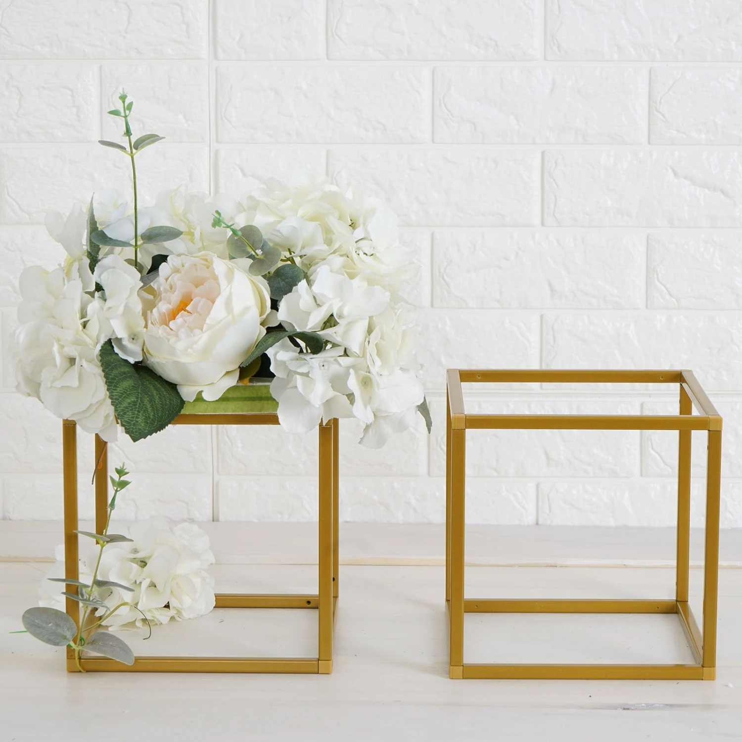 2 Pack Square Gold Metal Home Accent Flower Stand, Geometric Centerpiece Vases 12 2 Pack Square Gold Metal Home Accent Flower Stand, Geometric Centerpiece Vases - Image 12