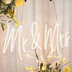 33" Mr & Mrs Neon Light Sign, LED Reusable Wall Décor Lights With 5ft Hanging Chain
