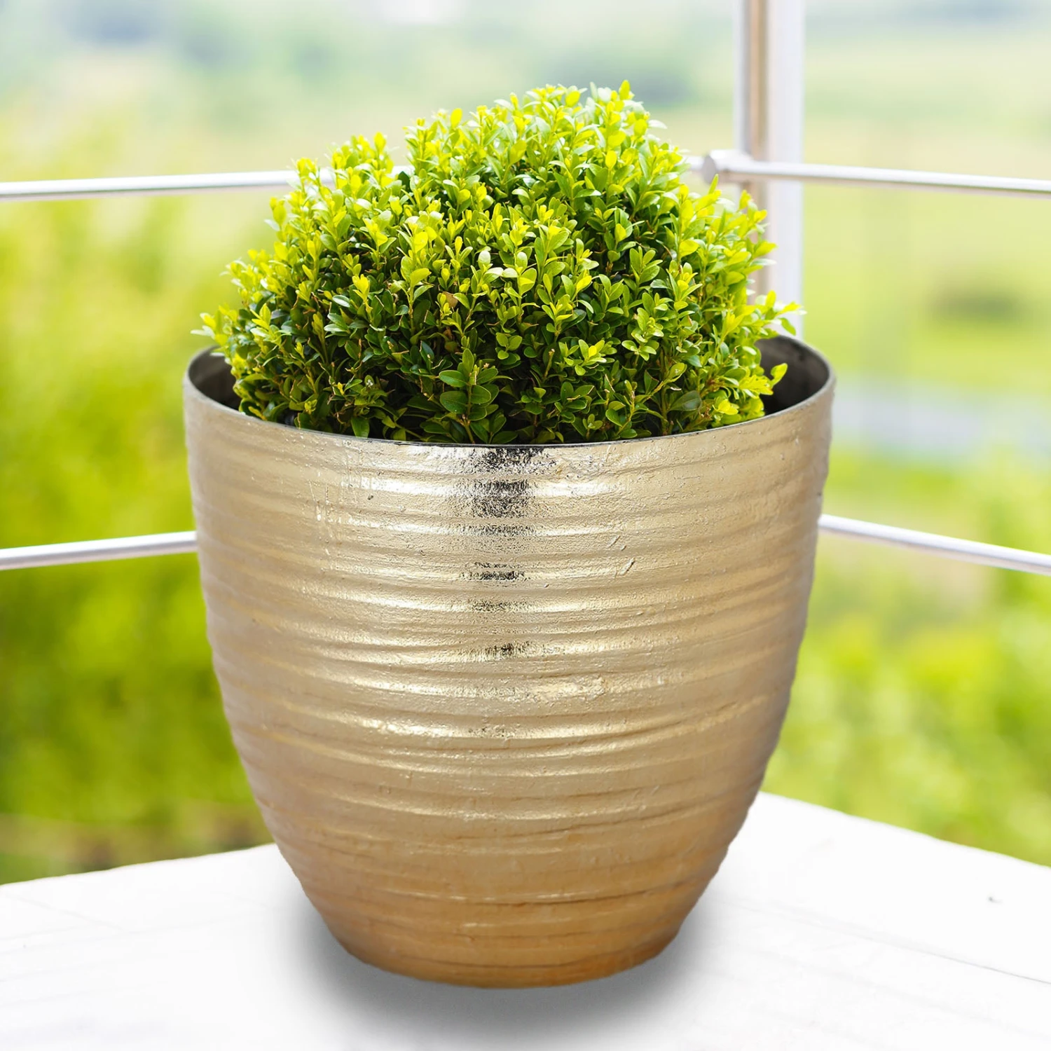 12" Metallic Textured Finish Large Indoor Flower Plant Pot, Decorative Indoor/Outdoor Planter 8 12" Metallic Textured Finish Large Indoor Flower Plant Pot, Decorative Indoor/Outdoor Planter - Image 8