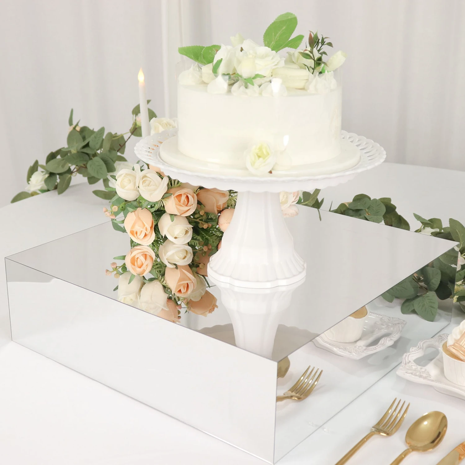 Acrylic Cake Box Stand, Display Box Pedestal Riser With Hollow Bottom 18"x18" 13 Acrylic Cake Box Stand, Display Box Pedestal Riser With Hollow Bottom 18"x18" - Image 13