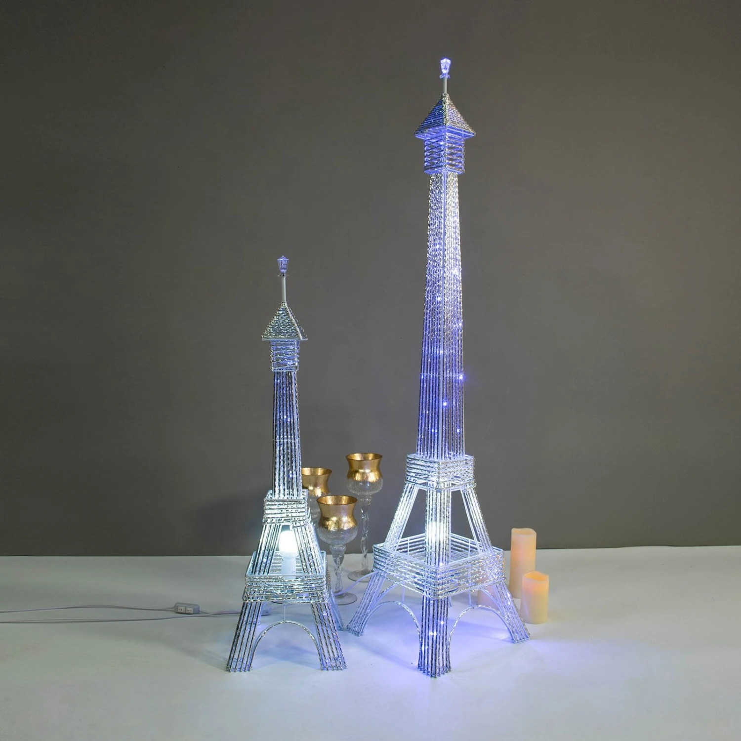 Color Changing LED Metal Eiffel Tower Columns 1 Color Changing LED Metal Eiffel Tower Columns