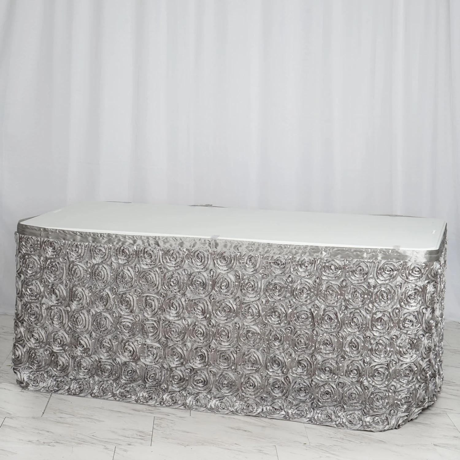 21FT Rosette Table Skirt 1 21FT Rosette Table Skirt