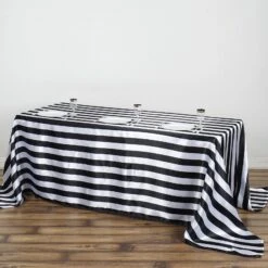 90" X 132" | Stripe Satin Rectangle Tablecloth | Seamless 25 90" X 132" | Stripe Satin Rectangle Tablecloth | Seamless -Home Decor Promotional Store TAB 15 90132 BLK 01