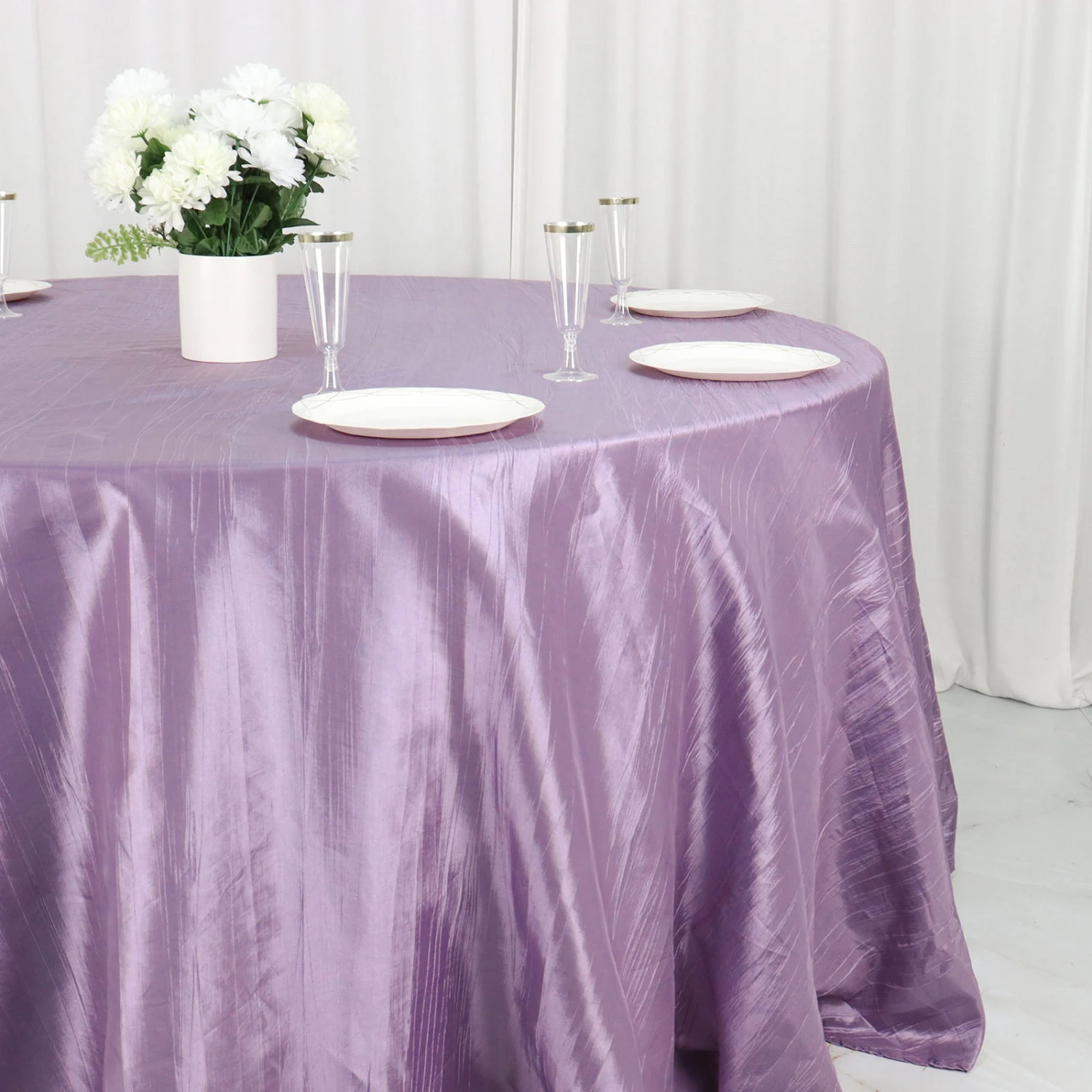 132" Accordion Crinkle Taffeta Seamless Round Tablecloth 16 132" Accordion Crinkle Taffeta Seamless Round Tablecloth - Image 16