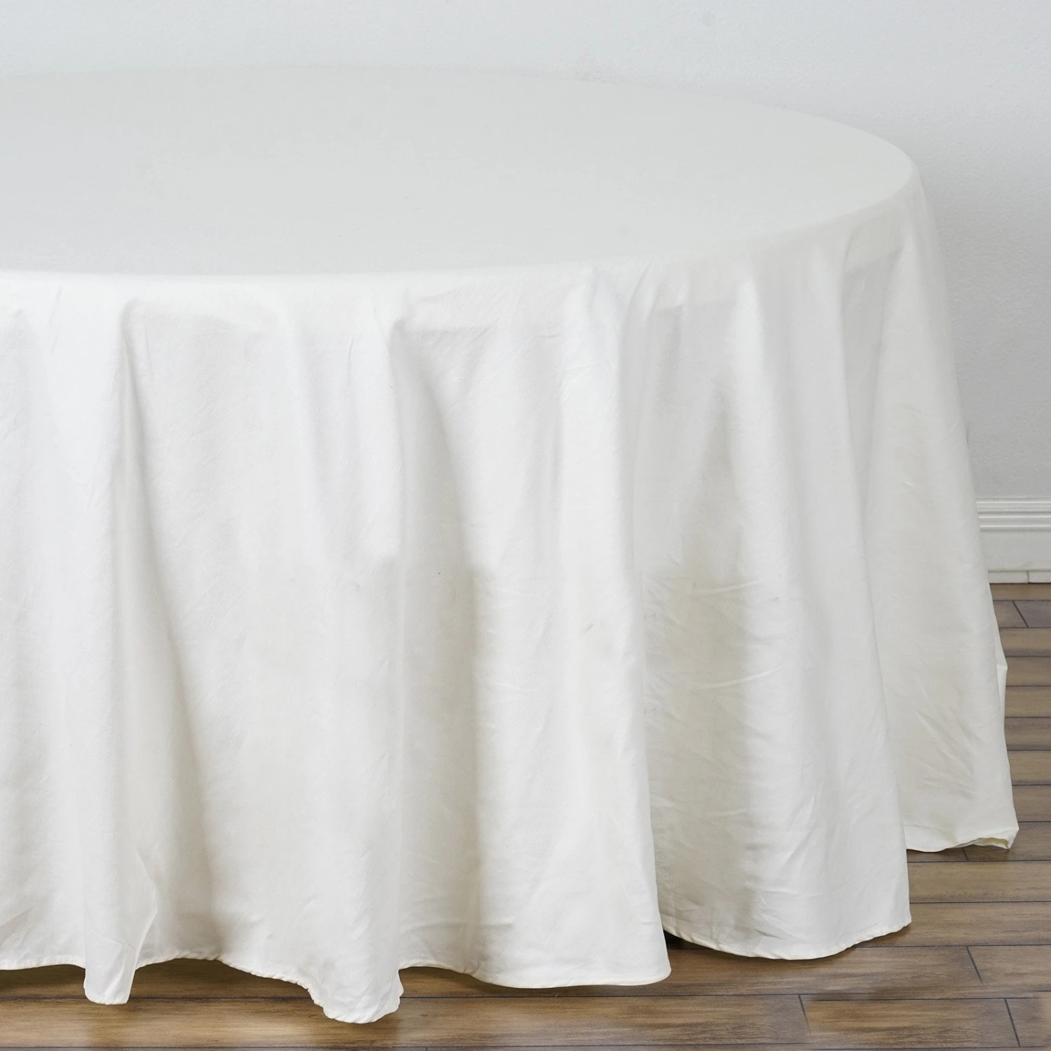 120" Round 100% Cotton Linen Seamless Tablecloth | Washable 2 120" Round 100% Cotton Linen Seamless Tablecloth | Washable - Image 2