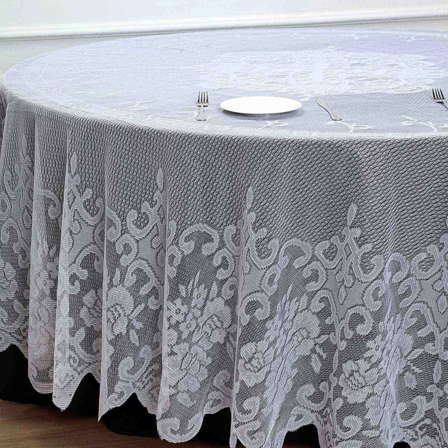 120" Premium Lace Round Tablecloth 3 120" Premium Lace Round Tablecloth - Image 3