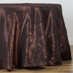 108" Round Pintuck Tablecloth -Home Decor Promotional Store TAB PTK108 CHOC 02