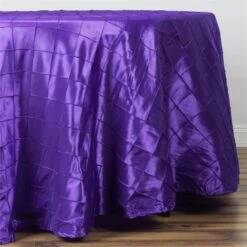 108" Round Pintuck Tablecloth