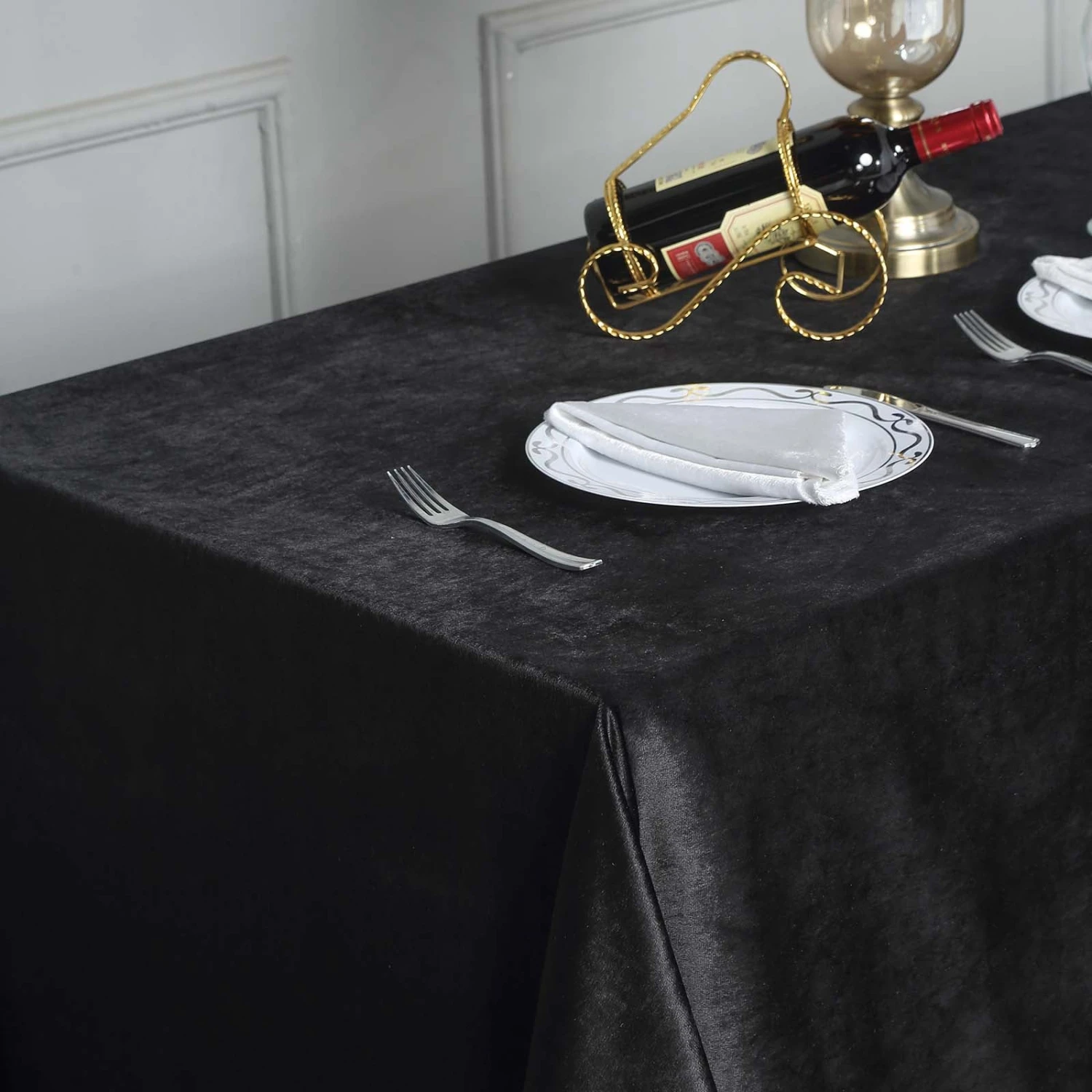 90" X 132" | Premium Velvet Rectangle Tablecloth, Reusable Linen 8 90" X 132" | Premium Velvet Rectangle Tablecloth, Reusable Linen - Image 8