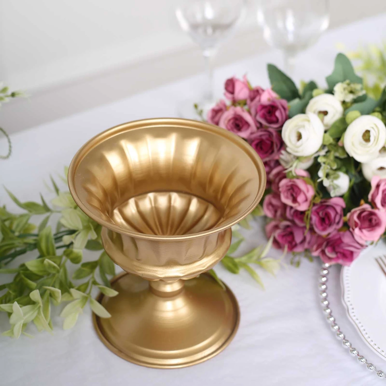 2 Pack Gold Metal Roman Style Flower Table Pedestal Vase, Antique Mini Compote Vase 6" 6 2 Pack Gold Metal Roman Style Flower Table Pedestal Vase, Antique Mini Compote Vase 6" - Image 6